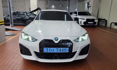 BMW i4 · 2025 год