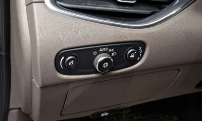 ChevroletGMDaewoo Malibu 2018, 65543 км, за 5430.46 USD - фото 17