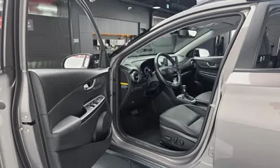Hyundai Kona 2018, 48401 км, за 11034.03 USD - фото 11