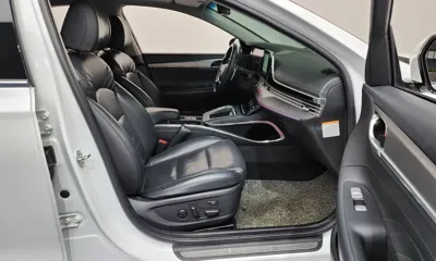 Hyundai Grandeur 2021, 98483 км, за 16148.98 USD - фото 11