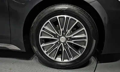 Hyundai Grandeur 2018, 94182 км, за 12026.26 USD