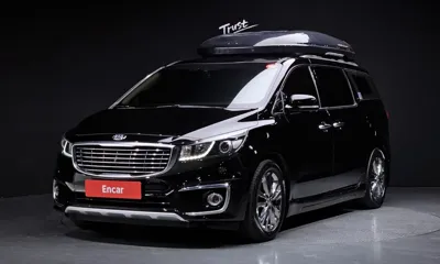 Kia Canival · 2018 год