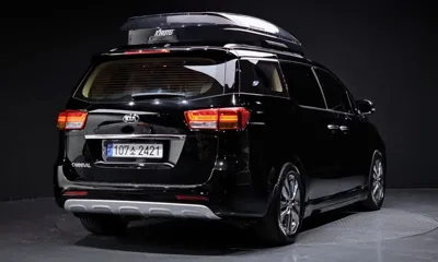 Kia Canival 2018, 133215 км, за 8523.29 USD