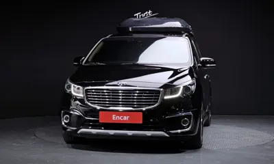 Kia Canival 2018, 133215 км, за 8523.29 USD
