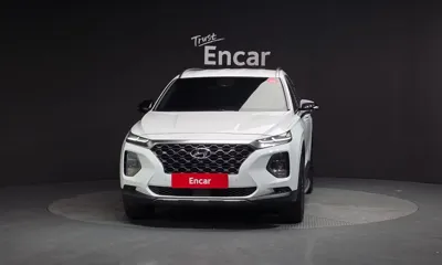 Hyundai Santafe 2019, 117079 км, за 12156.28 USD