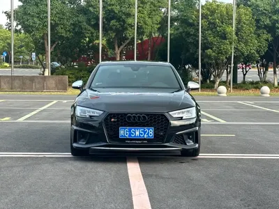 Audi S4 2019, 95200 км, за 21275.35 USD