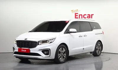 Kia Canival · 2019 год