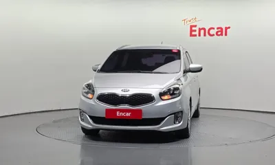 Kia Carens 2016, 101283 км, за 3872.92 USD