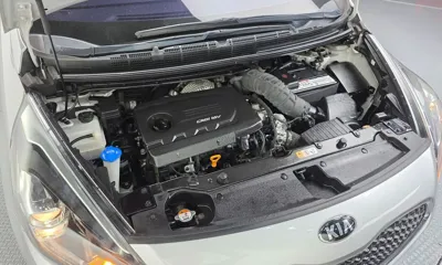 Kia Carens 2016, 101283 км, за 3843.65 USD - фото 29