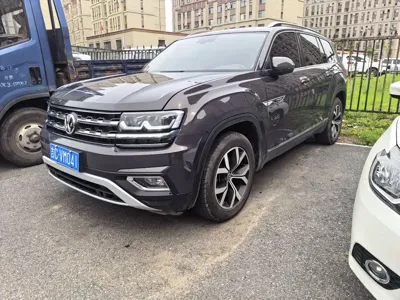 Volkswagen Teramont 2018, 110000 км, за 13044.23 USD