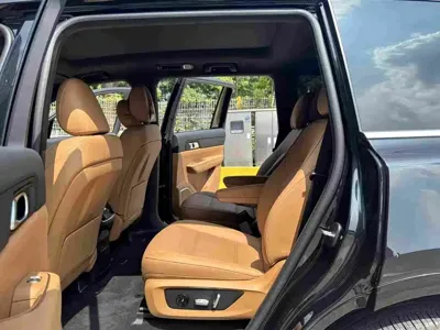 Li Auto Li ONE 2021, 43000 км, за 18562.94 USD - фото 10