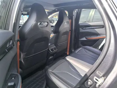 Changan UNI-V 2023, 30000 км, за 10711.98 USD - фото 7