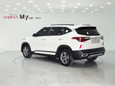Kia Seltos 2022, 62307 км, за 10410.92 USD