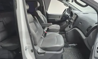 Hyundai Starex 2013, 200927 км, за 2822.63 USD - фото 10