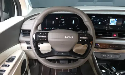 Kia Canival 2025, 4705 км, за 45256.22 USD - фото 13