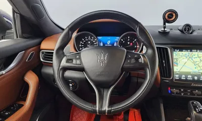 Maserati Levante 2019, 72462 км, за 25486.06 USD - фото 13