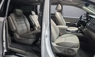 Kia Canival 2019, 75228 км, за 13238.4 USD - фото 10