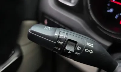 Kia Canival 2019, 75228 км, за 13238.4 USD - фото 17