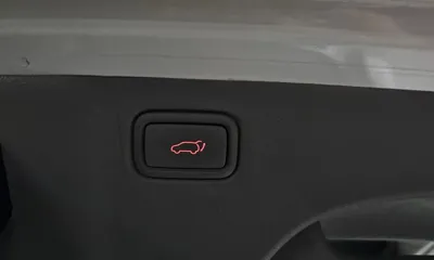 Kia Canival 2019, 75228 км, за 13238.4 USD - фото 20