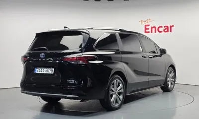 Toyota Sienna 2024, 36554 км, за 33673.52 USD