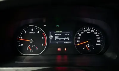 Kia Mohave 2018, 112223 км, за 12012.6 USD - фото 8