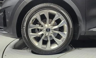Kia Sorento 2021, 42165 км, за 19758.08 USD