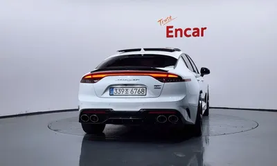 Kia Stinger 2019, 188340 км, за 10744.28 USD