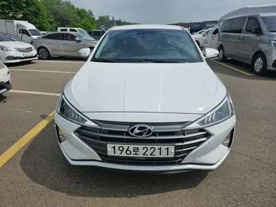 Hyundai Avante · 2019 год