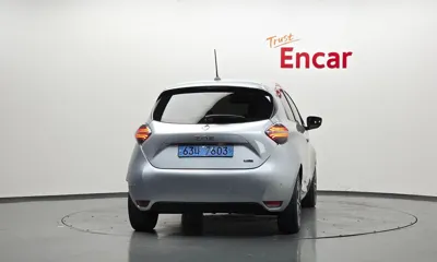 Renault-KoreaSamsung Zoe 2021, 83531 км, за 8139.61 USD