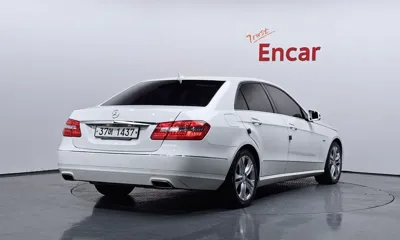 Mercedes-Benz E-Class 2012, 165277 км, за 4238.41 USD