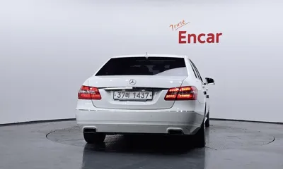 Mercedes-Benz E-Class 2012, 165277 км, за 4238.41 USD