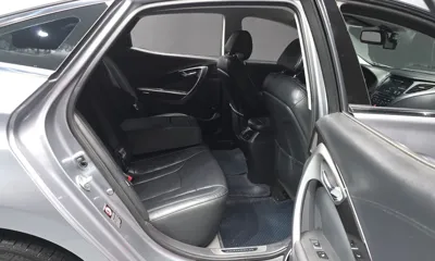 Hyundai Grandeur 2015, 114748 км, за 4560.26 USD - фото 12