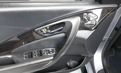 Hyundai Grandeur 2015, 114748 км, за 4560.26 USD - фото 29