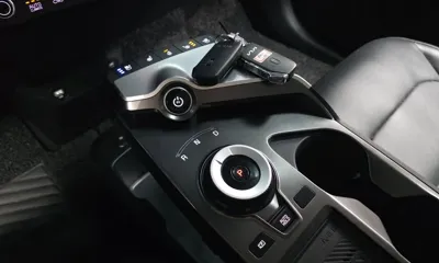 Kia EV6 2022, 50188 км, за 19218.25 USD - фото 9