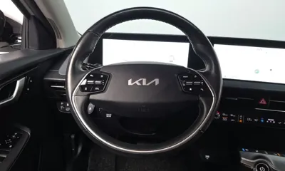 Kia EV6 2022, 50188 км, за 19218.25 USD - фото 13