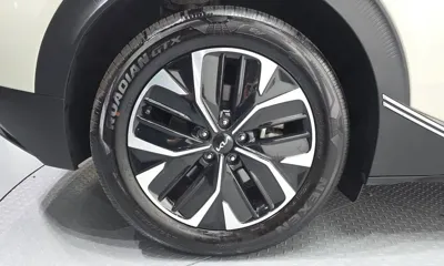 Kia EV6 2022, 50188 км, за 19218.25 USD - фото 21