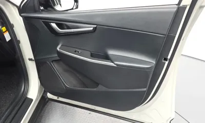Kia EV6 2022, 50188 км, за 19218.25 USD - фото 24
