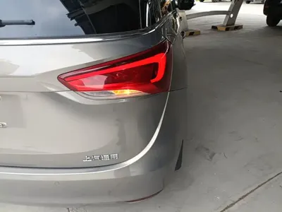 Buick GL6 2018, 30299 км, за 6241.75 USD - фото 8