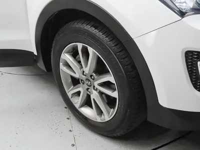 Hyundai Santafe 2014, 79109 км, за 5579.62 USD