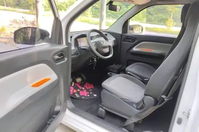 Wuling Hongguang MINIEV 2020, 33200 км, за 4371 USD - фото 23
