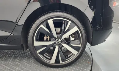 Volkswagen Golf 2025, 8711 км, за 23337.44 USD - фото 21