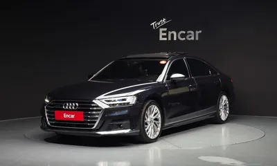 Audi A8 · 2021 год