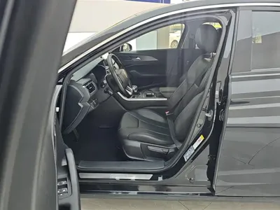 Hongqi Hongqi H5 2021, 15300 км, за 8799.12 USD - фото 8