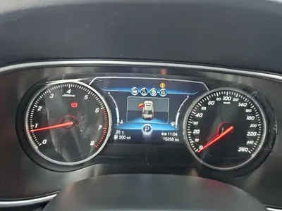 Hongqi Hongqi H5 2021, 15300 км, за 8799.12 USD - фото 13