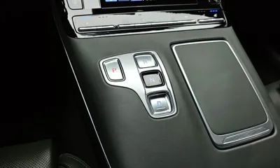 Hyundai Grandeur 2020, 60646 км, за 18242.09 USD - фото 9