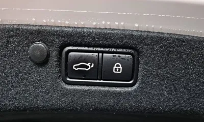 Hyundai Grandeur 2020, 60646 км, за 18242.09 USD - фото 20