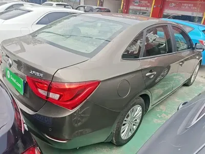 Buick Excelle 2016, 86400 км, за 3178.28 USD - фото 7