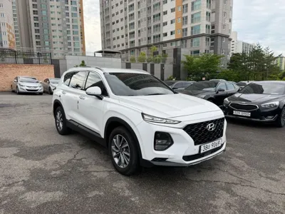 Hyundai Santafe 2019, 71013 км, за 13586.42 USD