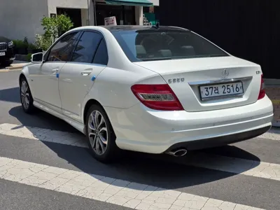 Mercedes-Benz C-Class 2010, 175232 км, за 2409.32 USD