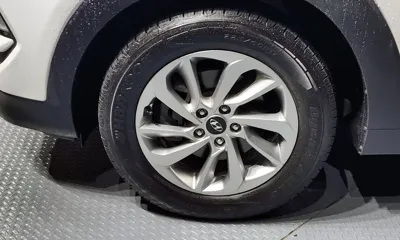 Hyundai Tucson 2017, 116640 км, за 6175.65 USD